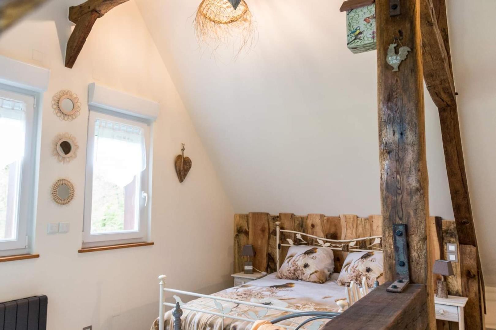 Le Clos Du Val A Loup Bénarville Екстериор снимка