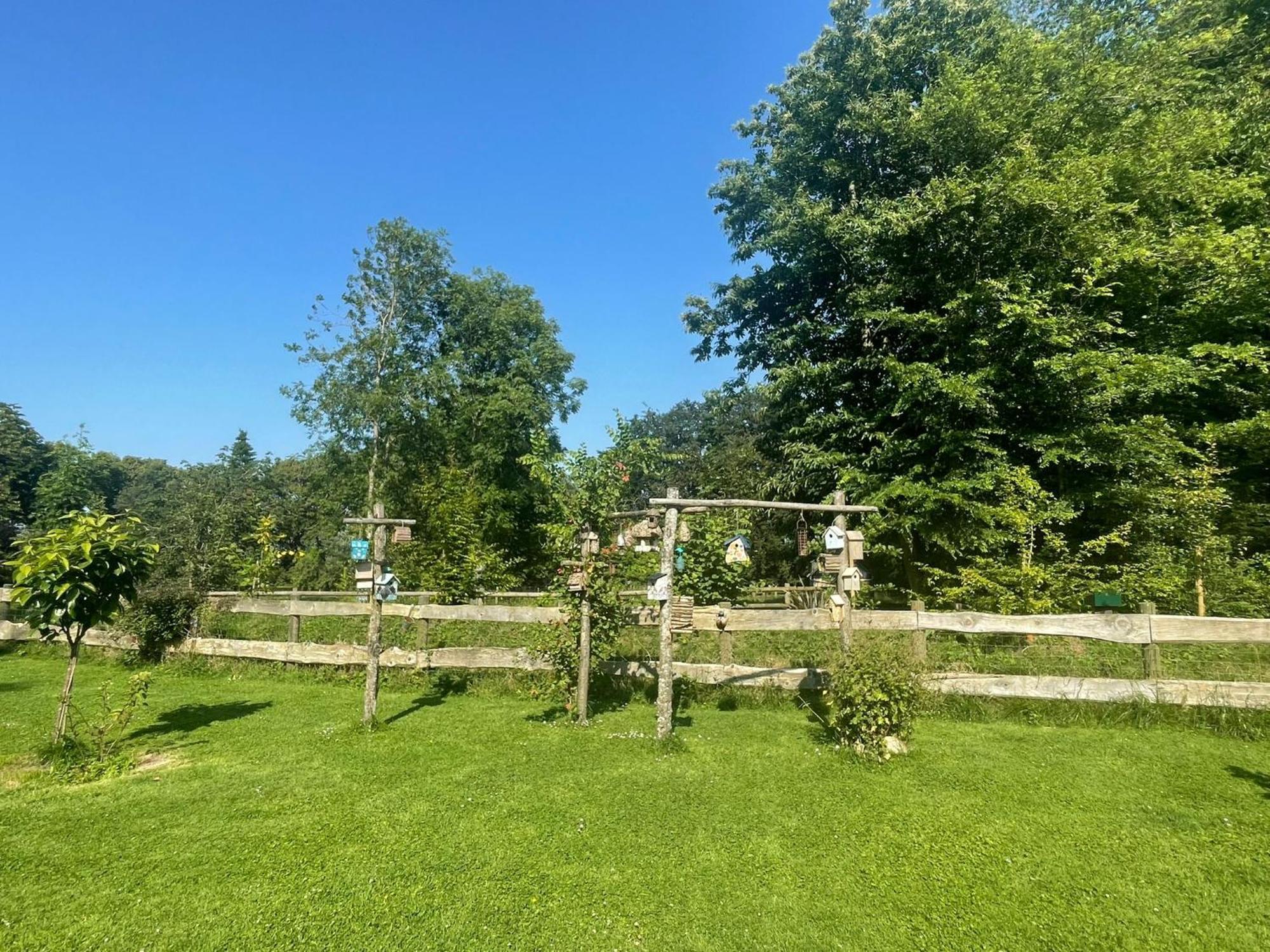 Le Clos Du Val A Loup Bénarville Екстериор снимка